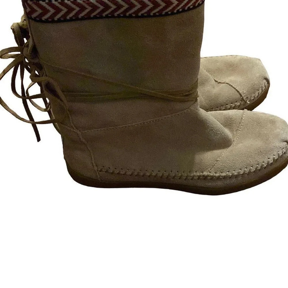Toms Womens size 6 Nepal Winter Boots Tan  Lace Up Faux Fur Lined Leather - Picture 1 of 6